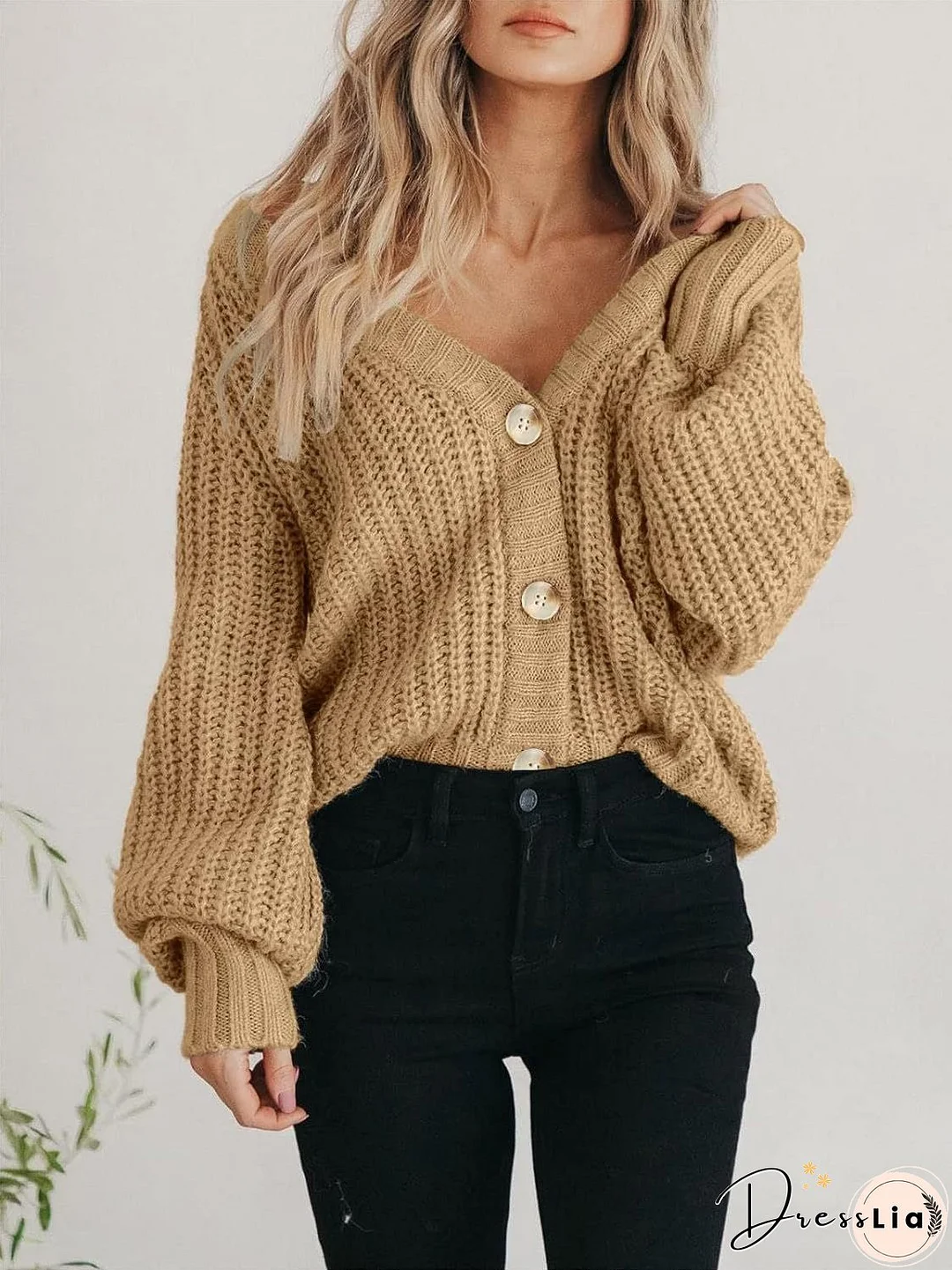 Casual and Fashionable winter garment