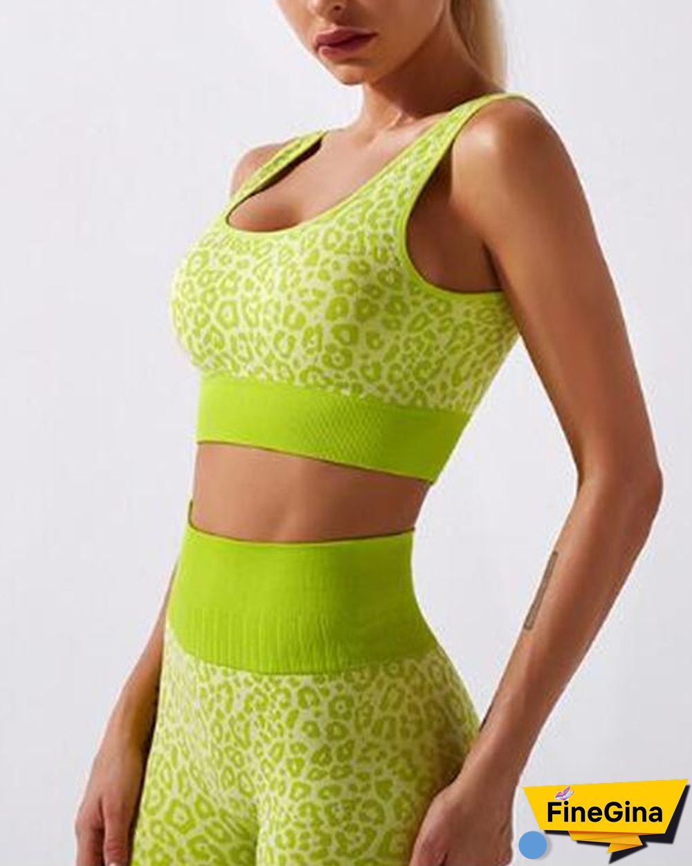 Leopard Comfortable Seamless Yoga Set