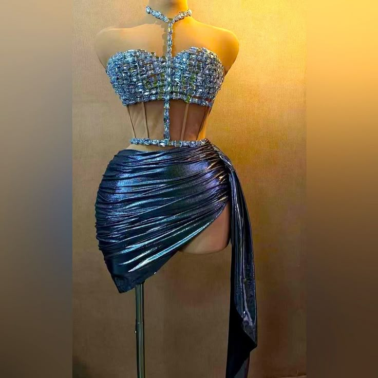 Sexy Sleeveless Halter Rhinestone Pleated Mini Homecoming Dress HC0160