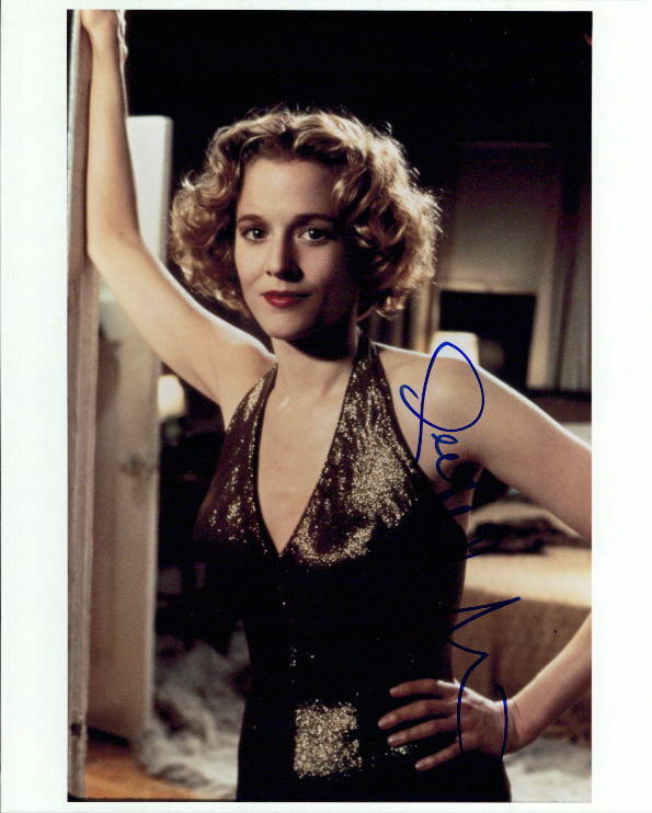 Penelope Ann Miller signed sexy 8x10 Photo Poster painting In-person