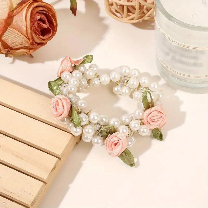 Minimalist Women’s Flower Pearl Hair Tie