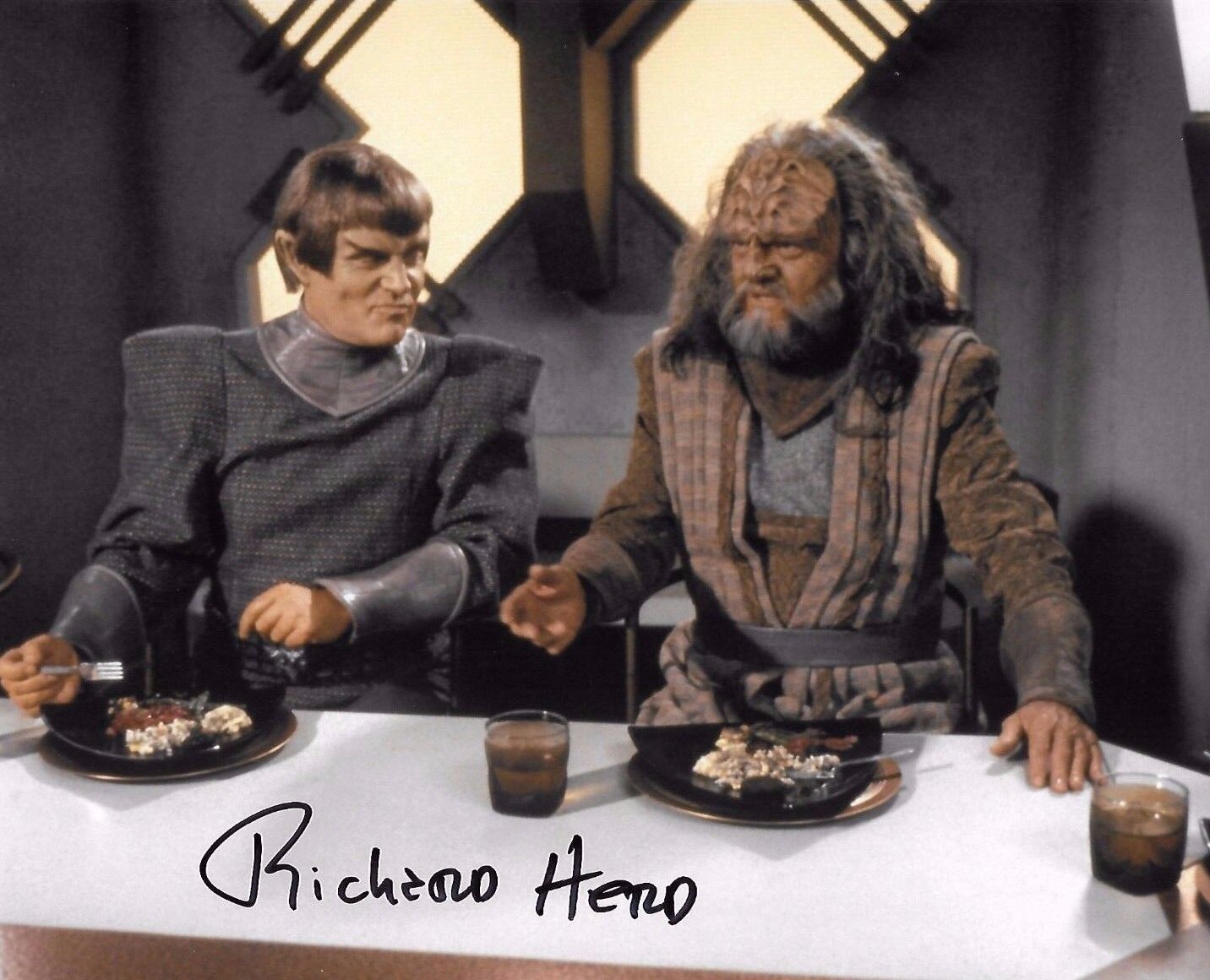 Richard Herd Signed 8x10 Photo Poster painting - STAR TREK - RARE!!! G985