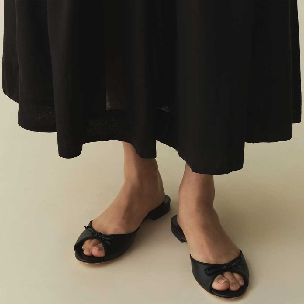 Black Vegan Leather Round Toe Bow Inlay Flat Comfy Lady's Slippers Nicepairs