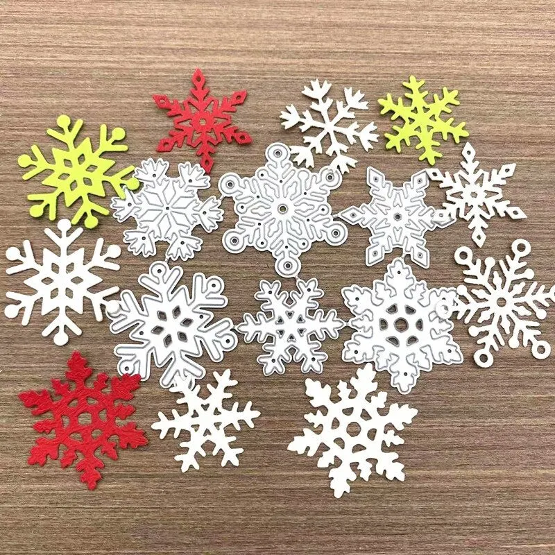 6Pcs/Set Christmas Snowflake Metal Cutting Dies Stencils DIY Scrapbook Craft Dies Scrapbooking Card Making Album Decoration