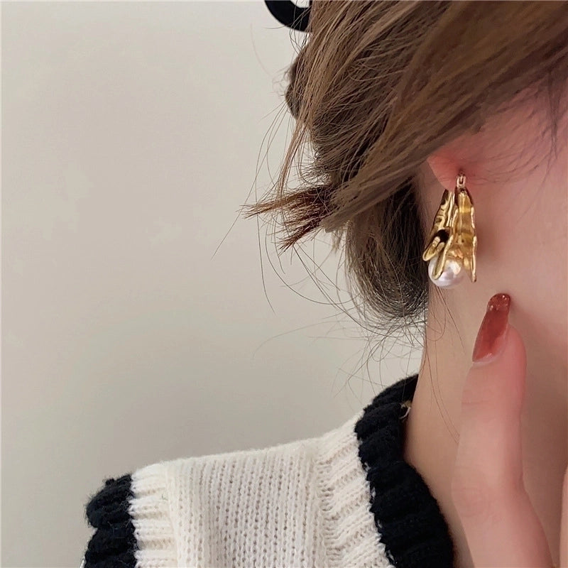 1 Pair Modern Style Geometric Plating Inlay Alloy Artificial Pearls Gold Plated Earrings