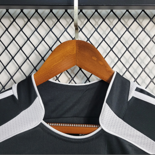 Retro 2006/2007 Real Madrid Third Away Football Shirt Thai Quality