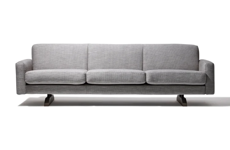 Tahi Sofa