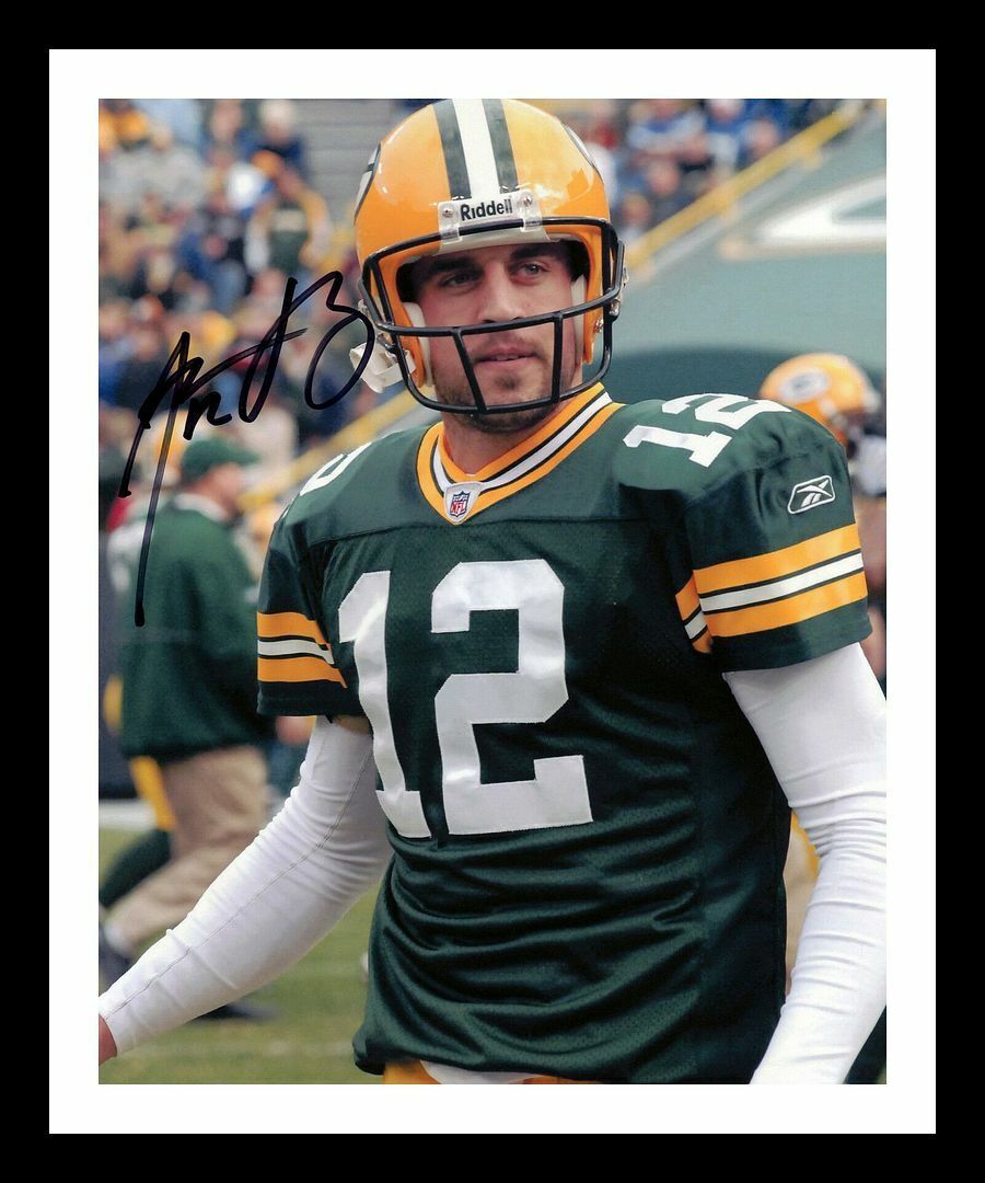 Aaron Rodgers - Green Bay Packers Autographed Signed & Framed Photo Poster painting 2