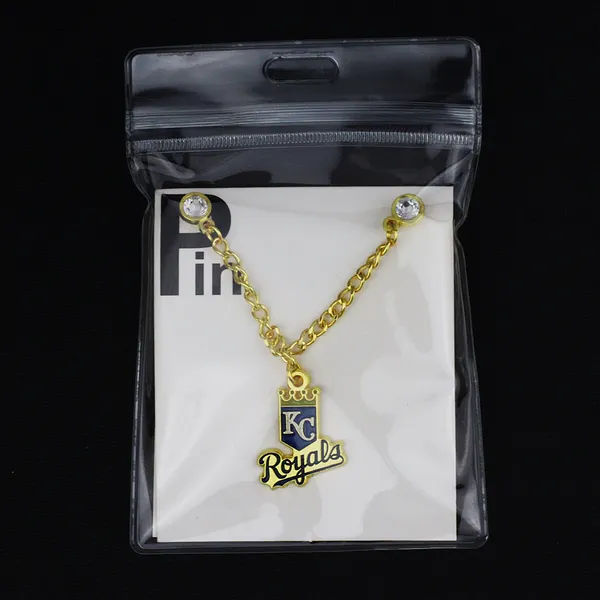 Foto del pin Baseball Hat Pendant 13