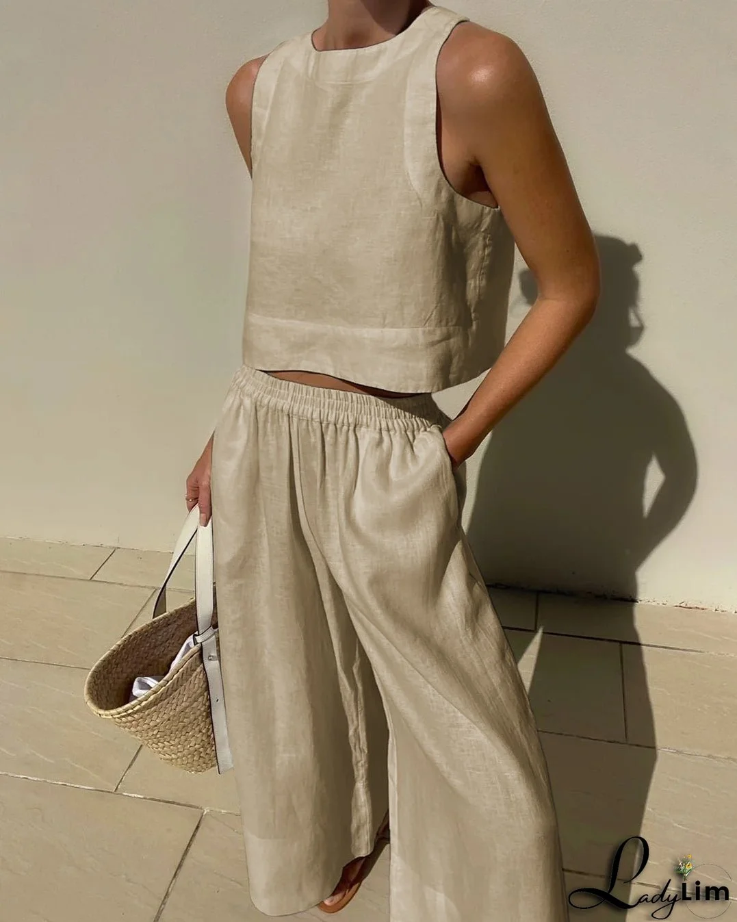 Timeless and Stylish winter Pants