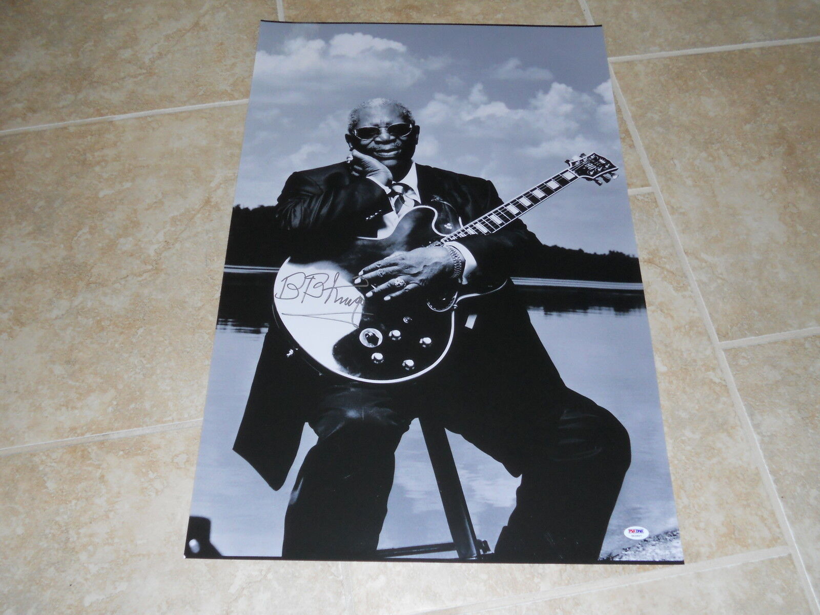 BB King HUGE 20x30 Museum Piece Signed Autographed Photo Poster painting PSA Certified