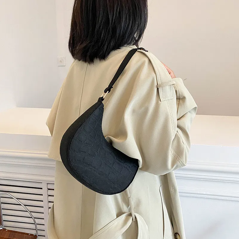 Fashion Women Handbag Solid Color Casual Mini Underarm Bag Female Green Chain Shoulder Pouch Hot sale Ladies Leather Tote bag