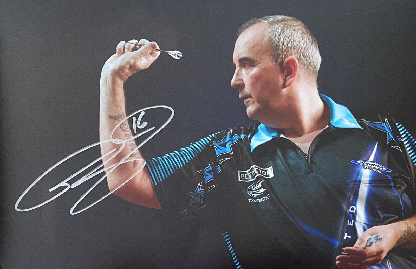 Phil Taylor Genuine Hand Signed Darts 12x8 Photo Poster painting