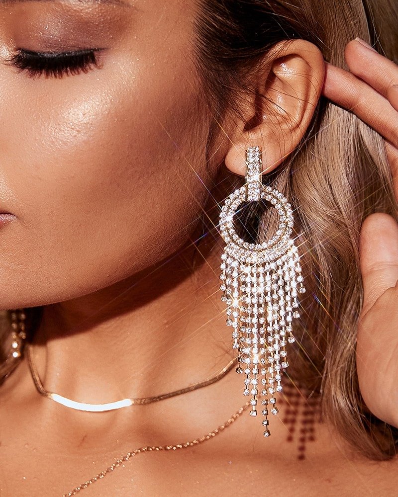Claw chain series round crystal long tassel earrings