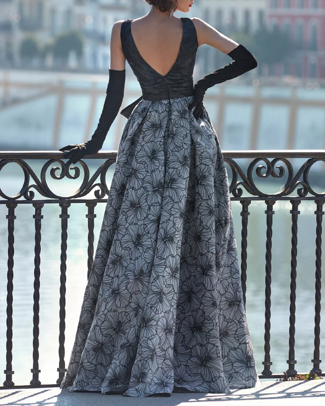 Women' V-neck Sleeveless Slit Printed Dress