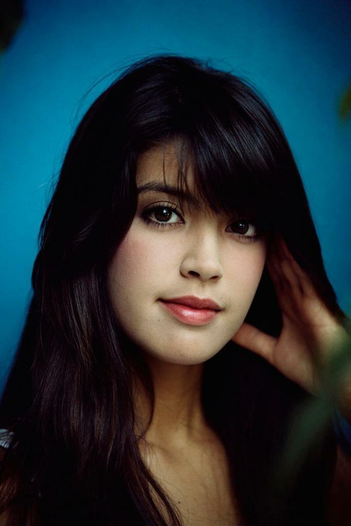 Phoebe Cates 8x10 Picture Simply Stunning Photo Poster painting Gorgeous Celebrity #7