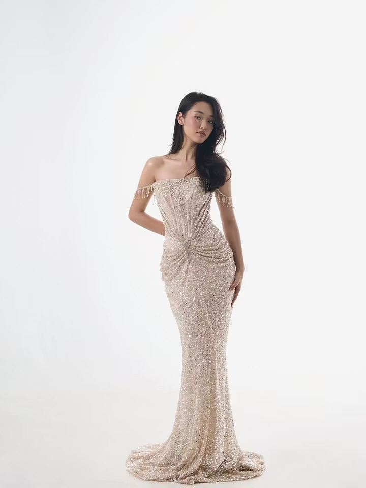 Lussooy Charming Off-The-Shoulder Mermaid Sequins Evening Dress With Rhinestone