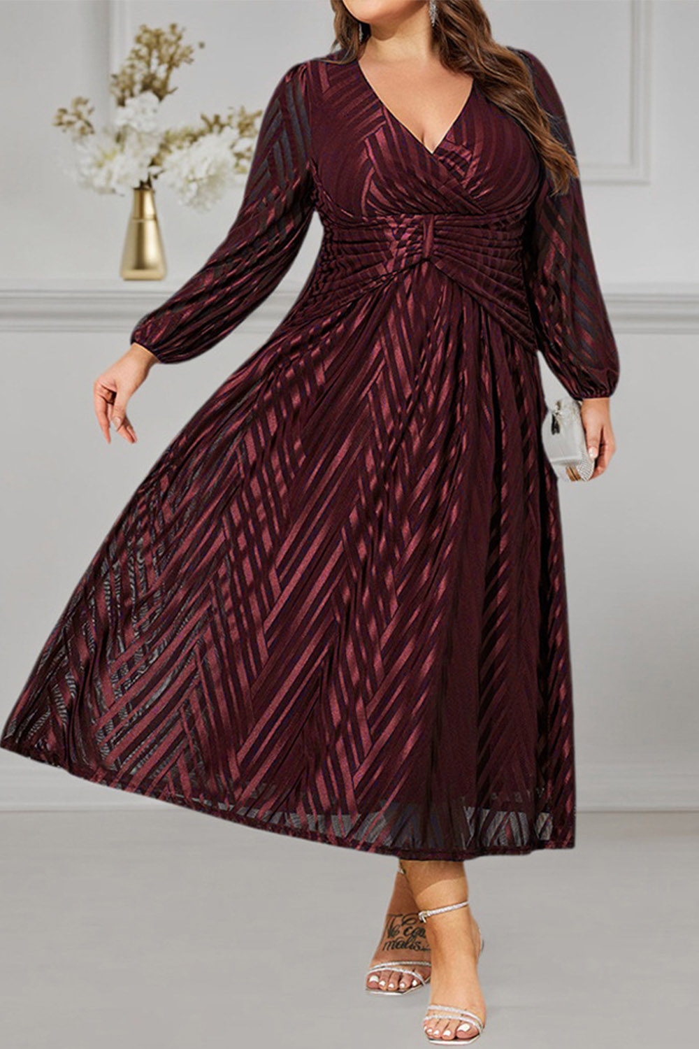 Plus Size Mother Of The Bride Navy Blue Mesh Jacquard Striped Ruched Waist Midi Dress 2024 - Flycurvy 