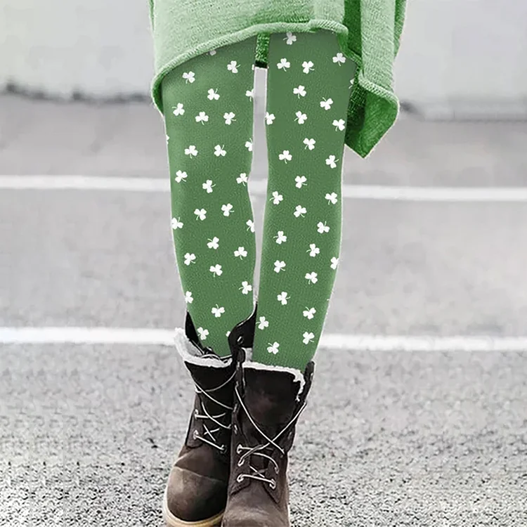 VChics Women's St. Patrick's Day Shamrocks Print Leggings