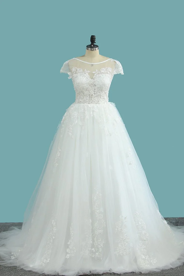 Bateau A-Line Lace Backless Floor-length Wedding Dress With Tulle Appliques