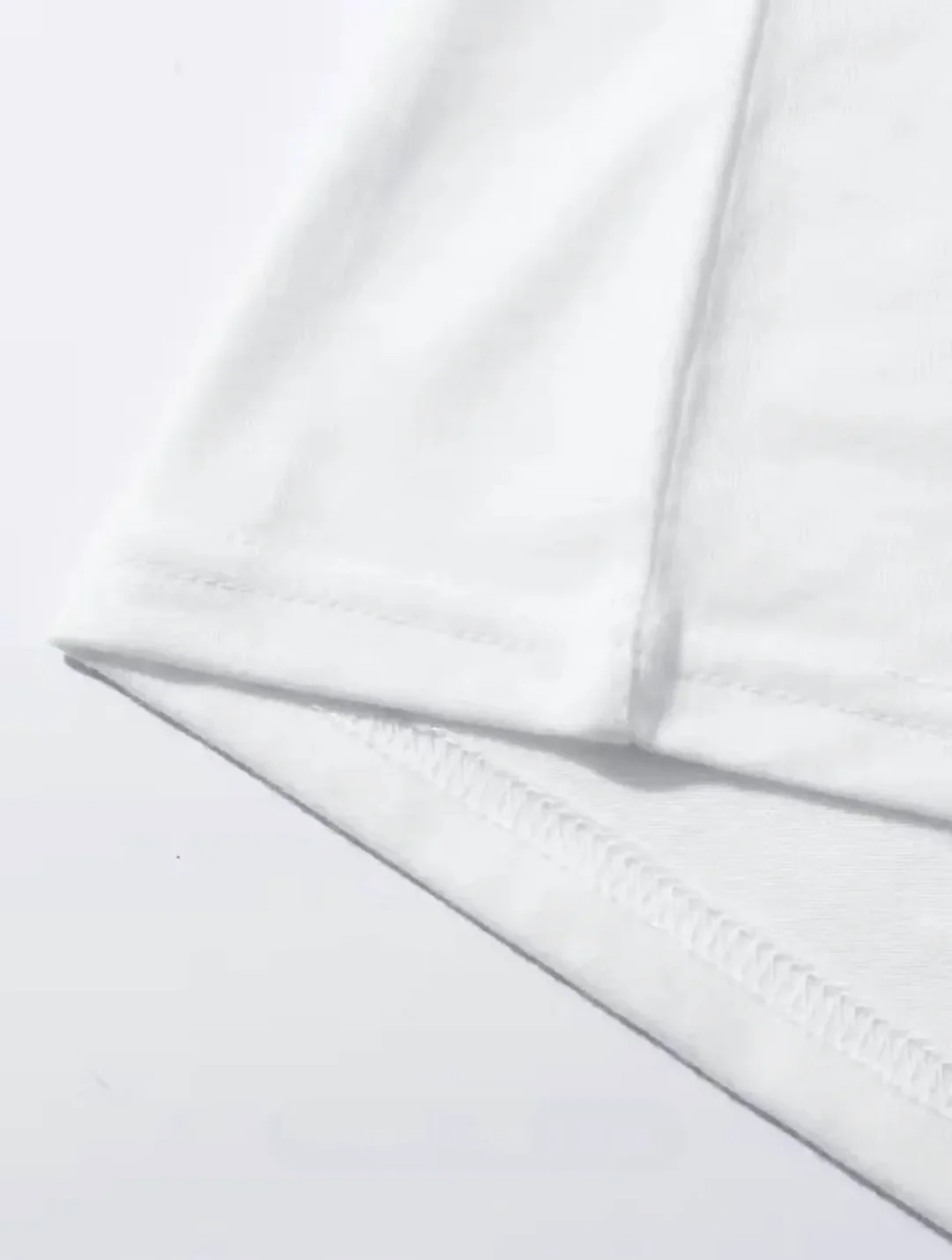 Women's Summer Fashion  Short Sleeved Trendy and Versatile Cartoon Social Club Printed O-Neck Top T-shirt.