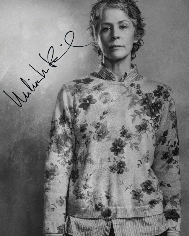 Melissa McBride - The Walking Dead Autograph Signed Photo Poster painting Print