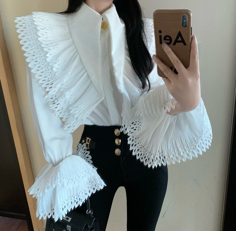 Fashion Korean Chic Lace Ruffled Blouses Women Autumn Sweet Loose Clothes Stand Collat Ladies Vintage Shirts Women