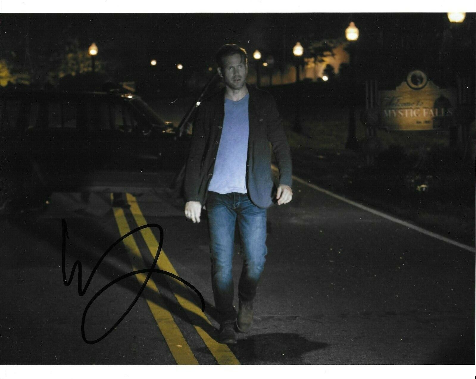 Matthew Davis The Vampire Diaries autographed Photo Poster painting signed 8x10 #2 Alaric Saltzm