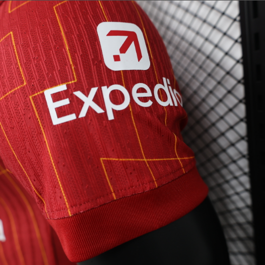 2024-2025 Liverpool Home Player Version Men's Football T-Shirt