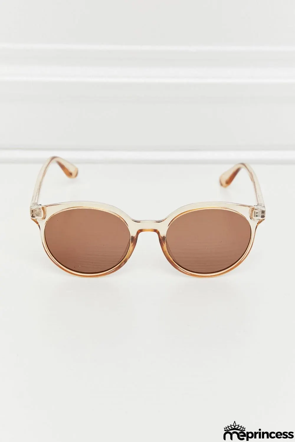Round Full Rim Polycarbonate Frame Sunglasses