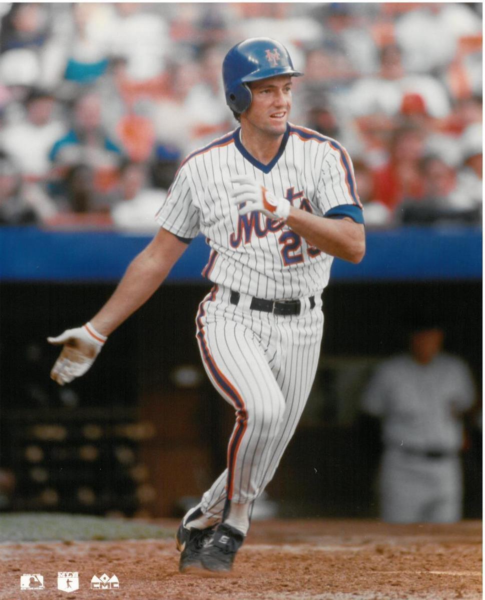 Dave Magadan Unsigned New York Mets Glossy 8x10 Photo Poster painting US#526