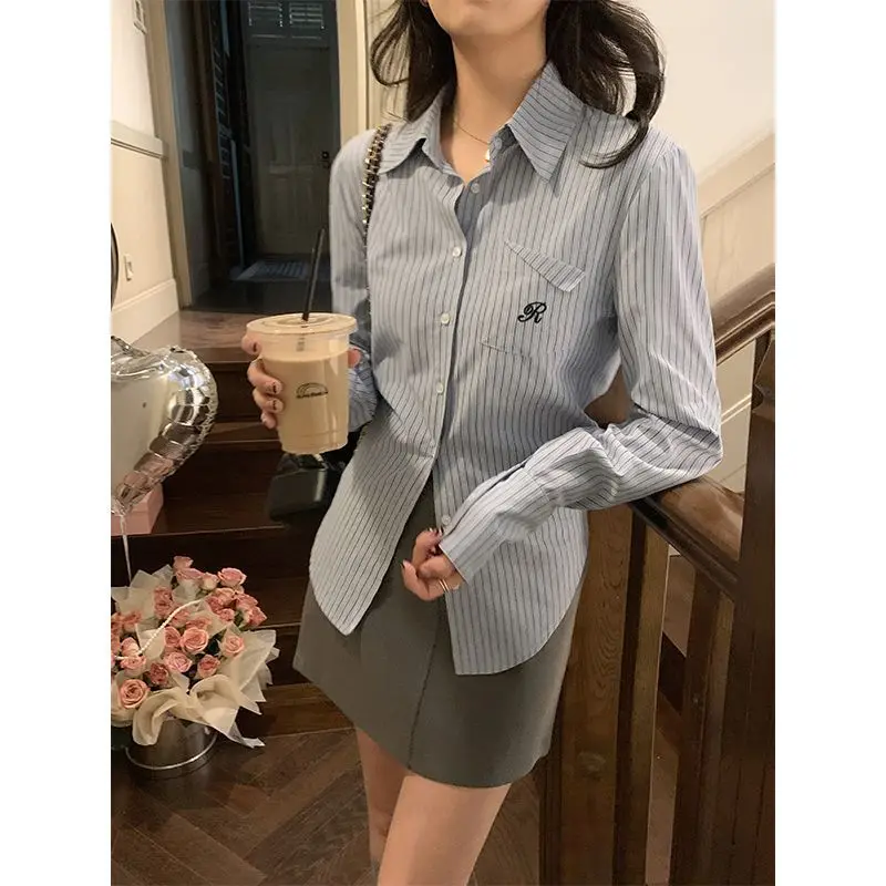 Tarewheels Women's Shirt and Blouse V Neck with Designs Female Tops Pattern Youthful Woman Clothes Fine Elegant M Summer 2025 Novelties Xl