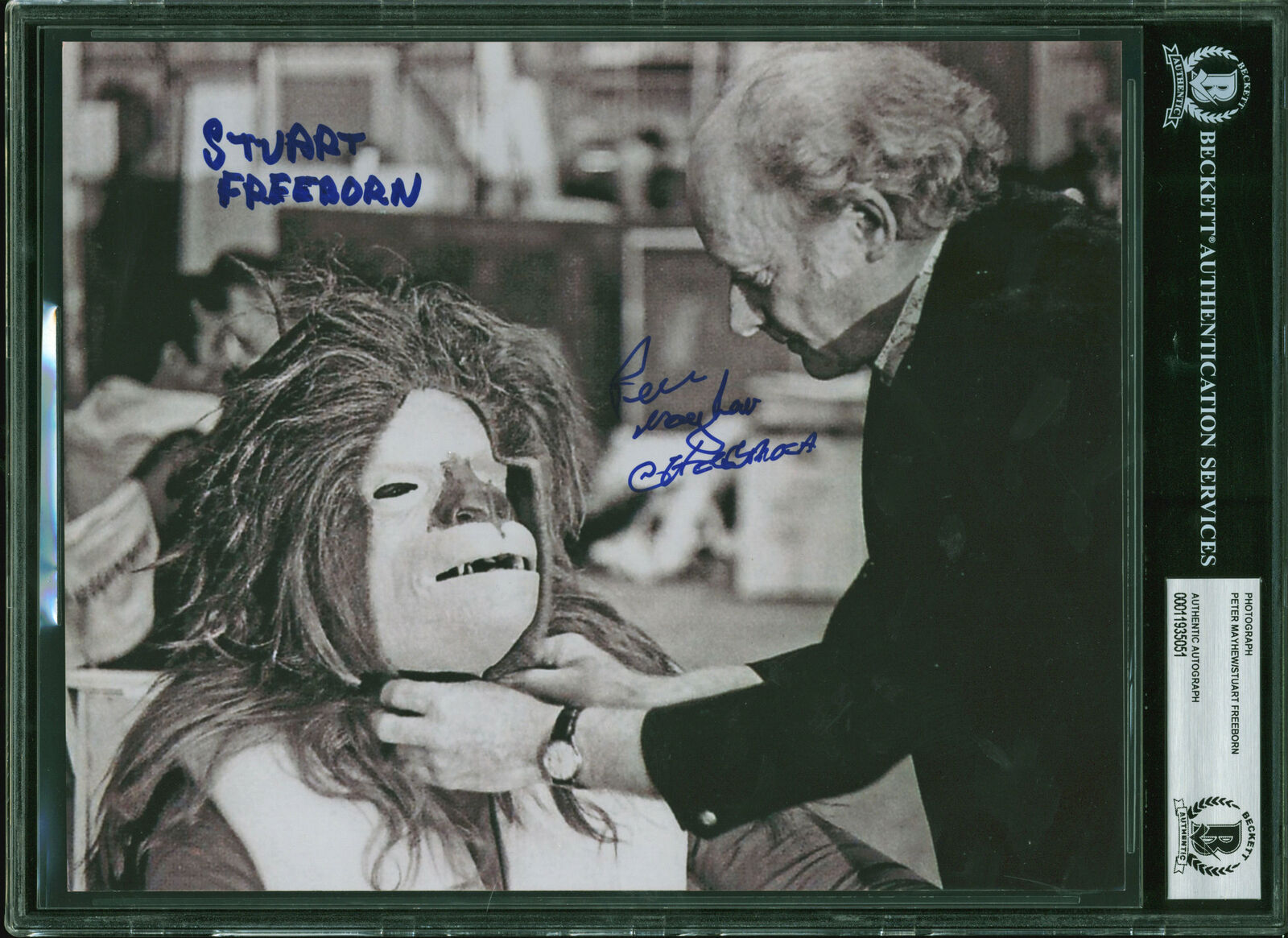 Peter Mayhew & Stewart born Star Wars Authentic Signed 8x10 Photo Poster painting BAS Slab 1