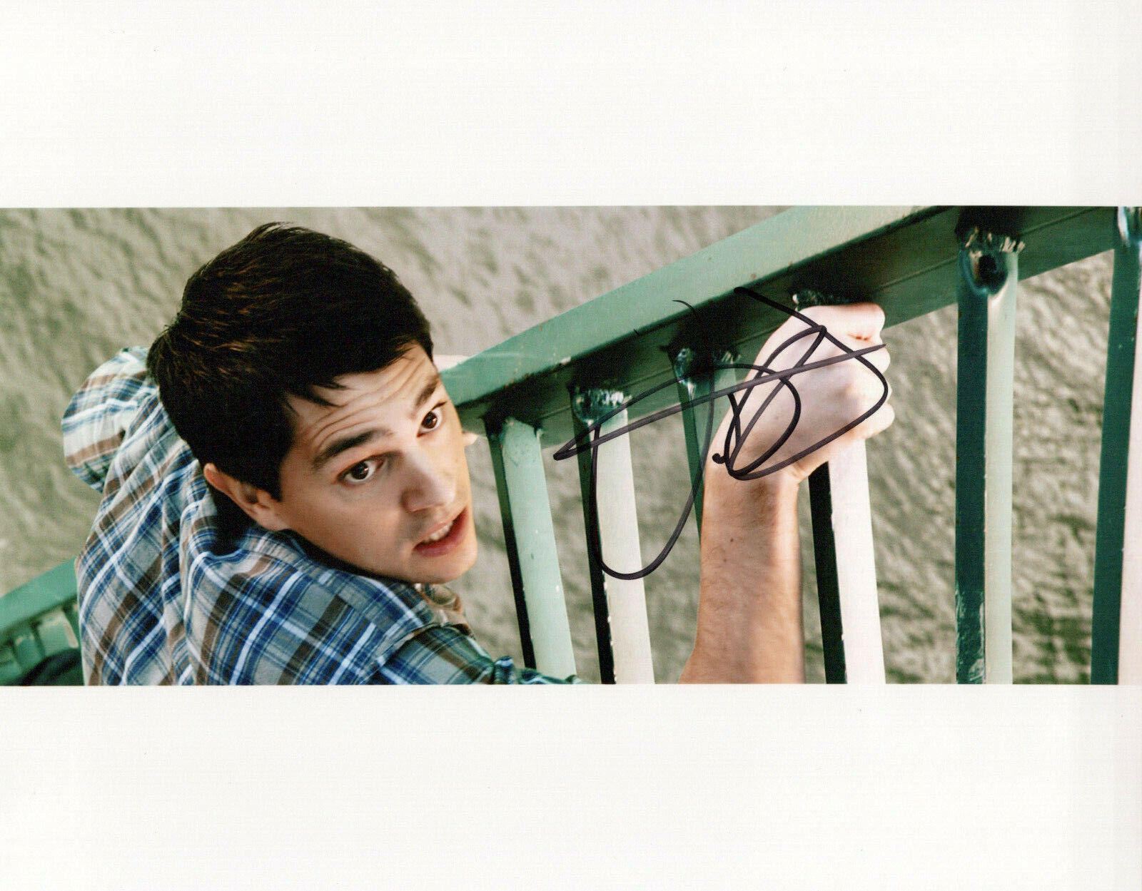 Nicholas D'Agosto Final Destination 5 autographed Photo Poster painting signed 8x10 #1 Sam