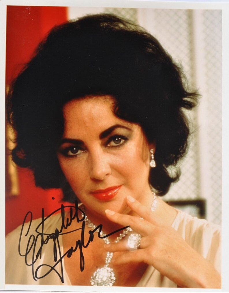 ELIZABETH TAYLOR Hand-Signed Autographed Photo Poster painting National Velvet Whos Afraid Of Virginia Woolf wCOA