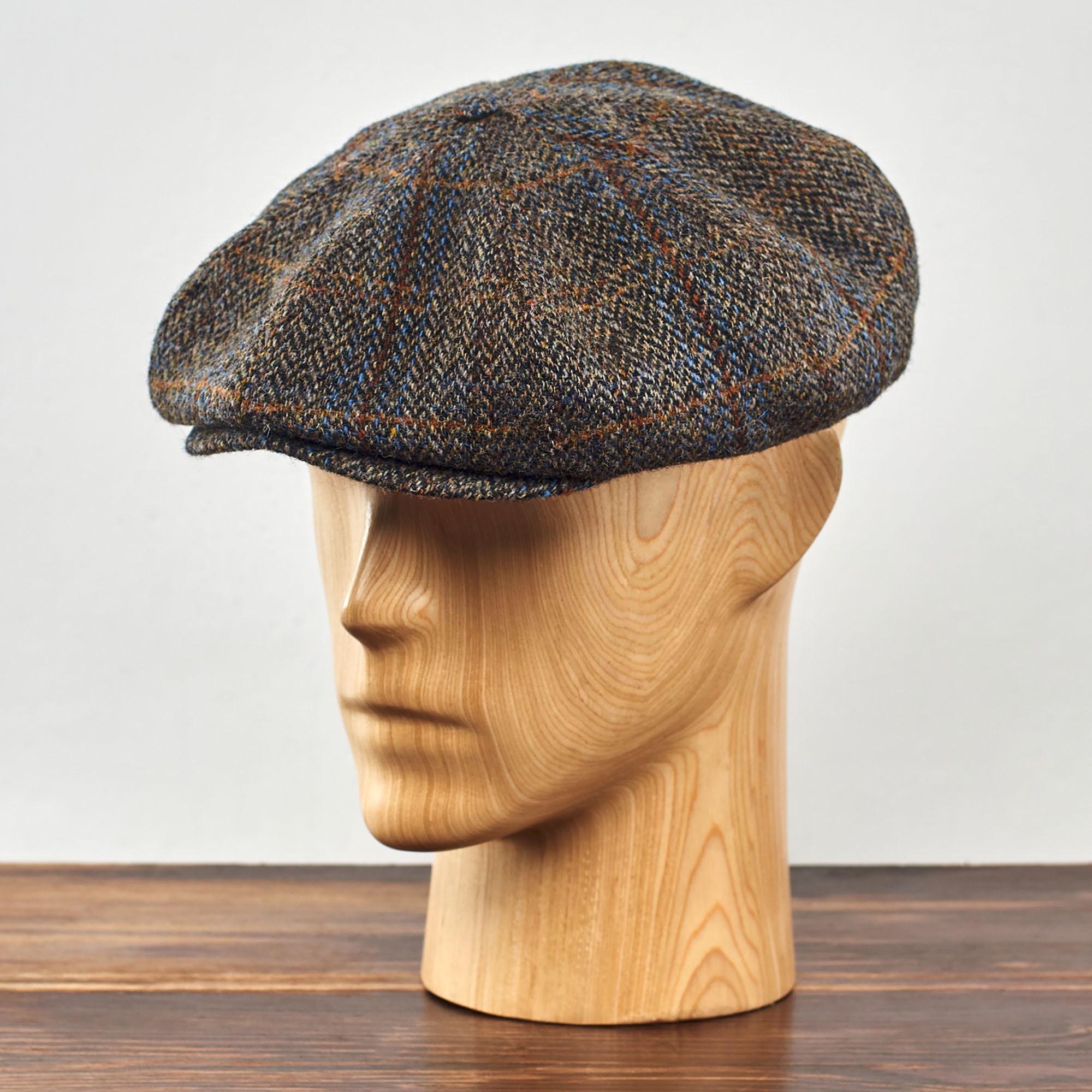 PEAKED CAPS Genuine Scottish Harris Tweed 8 Panels Man Cap