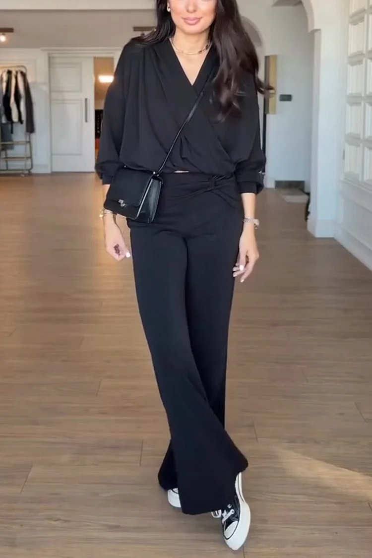 Women's Elegant V-Neck Pleated Long Sleeves & Elegant Twisted Flare Pants