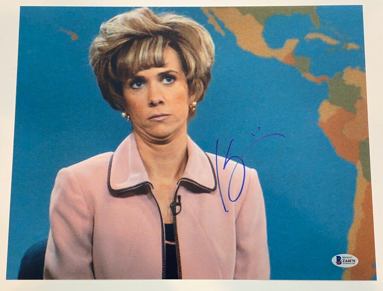 Kristen Wiig Signed Autograph 11x14 Photo Poster painting Saturday Night Live SNL Beckett COA