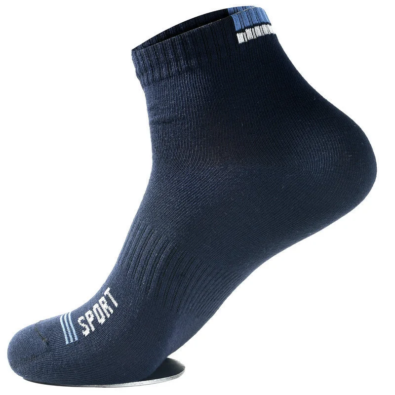 Men's Comfortable Mid-tube Breathable Alphabet Sports Socks-inspireuse