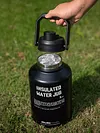 2L Insulated Water Bottle Stainless Steel Insulated Water Jug for Outdoor Sports