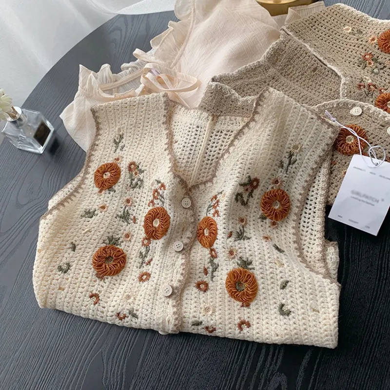 Women's Fashion Embroidered Vintage Knitted Crochet Hollow Sweater Vest Top