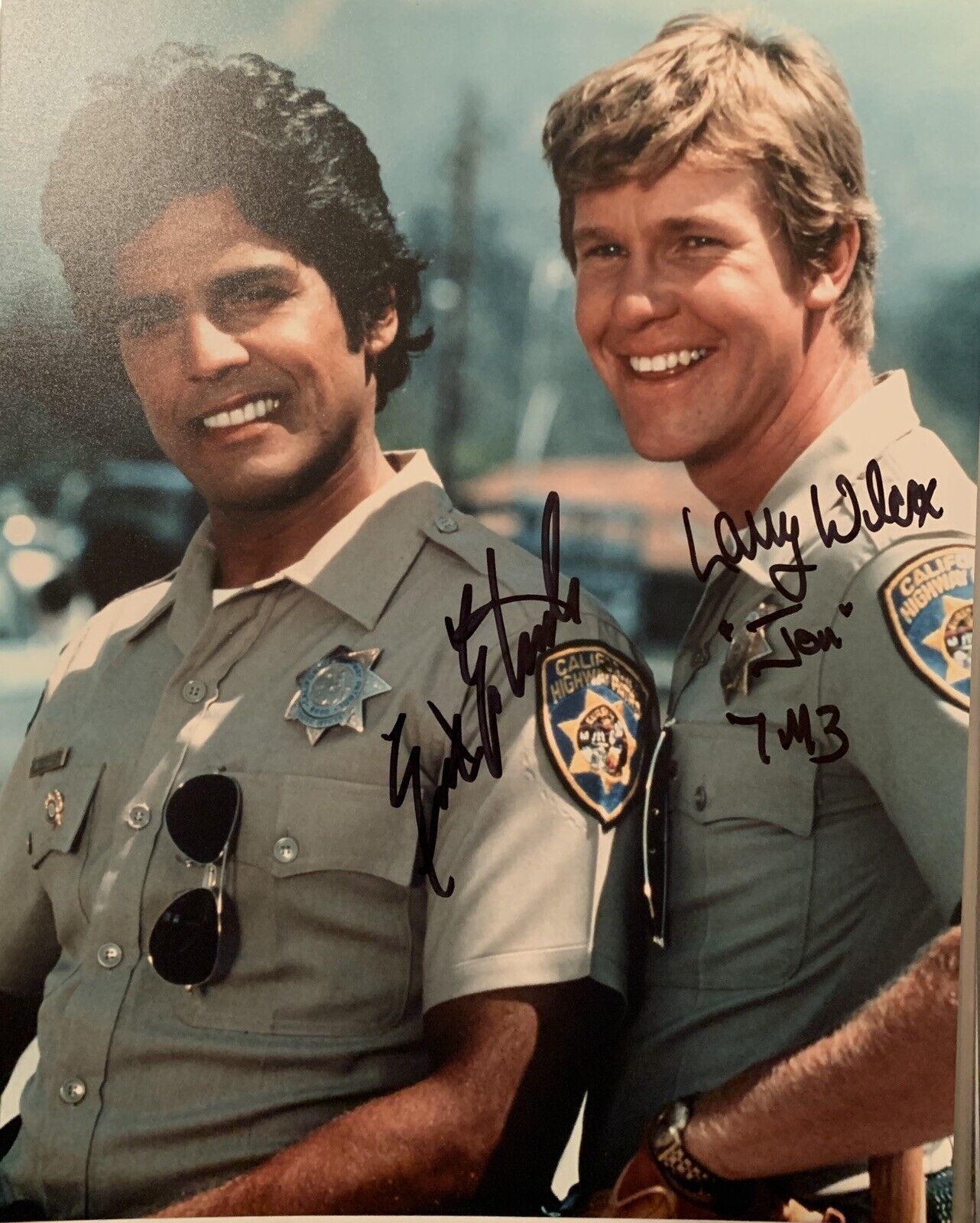 erik estrada Larry Wilcox Signed Auto chips 8x10 Photo Poster painting Pic