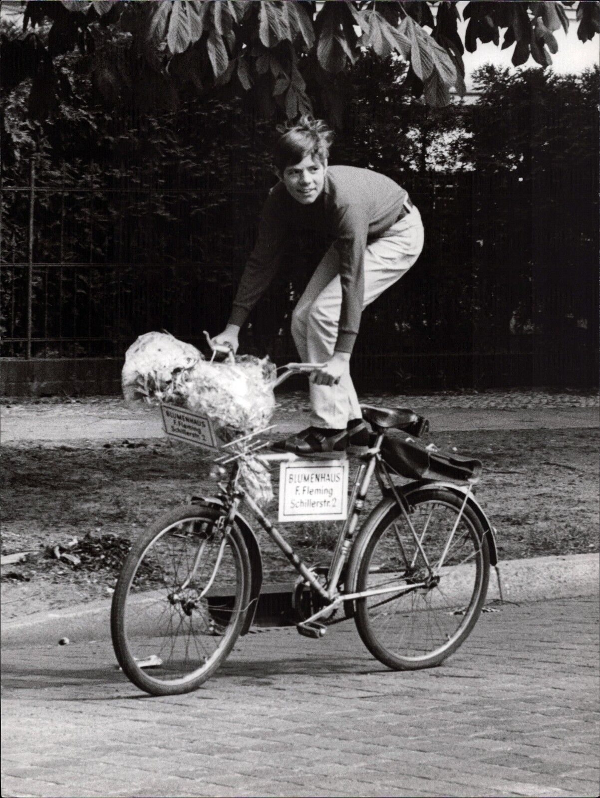 Heintje On Bicycle - Vintage Press Photo Poster painting Norbert Unfried (U-4135