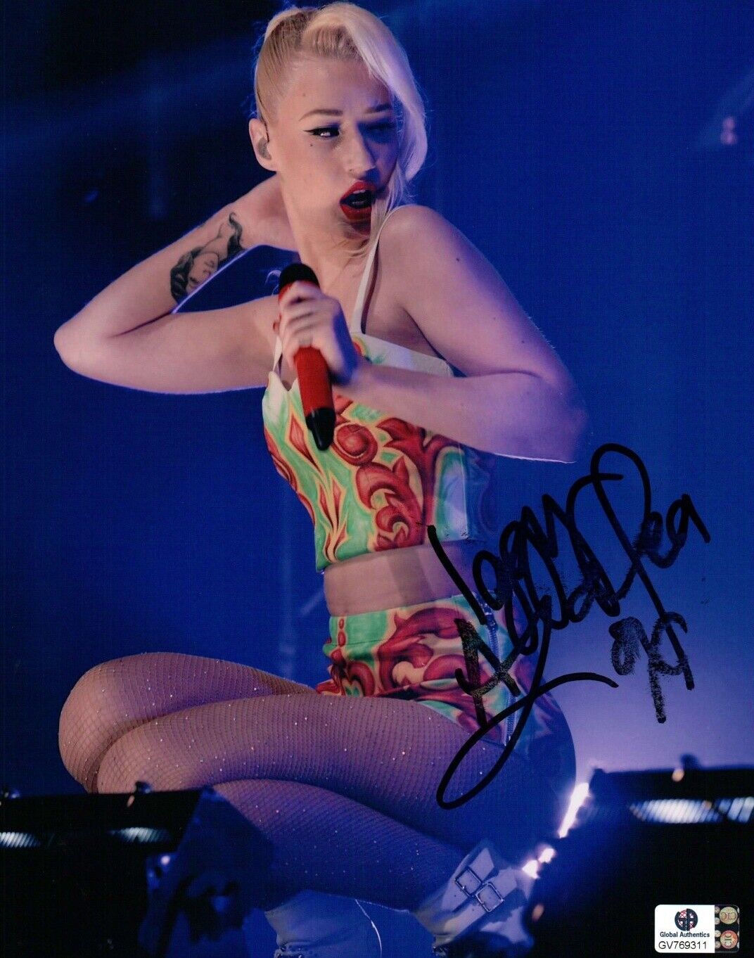 Iggy Azalea Hand Signed Autographed 8X10 Photo Poster painting Fancy Black Widow Smear GA769311