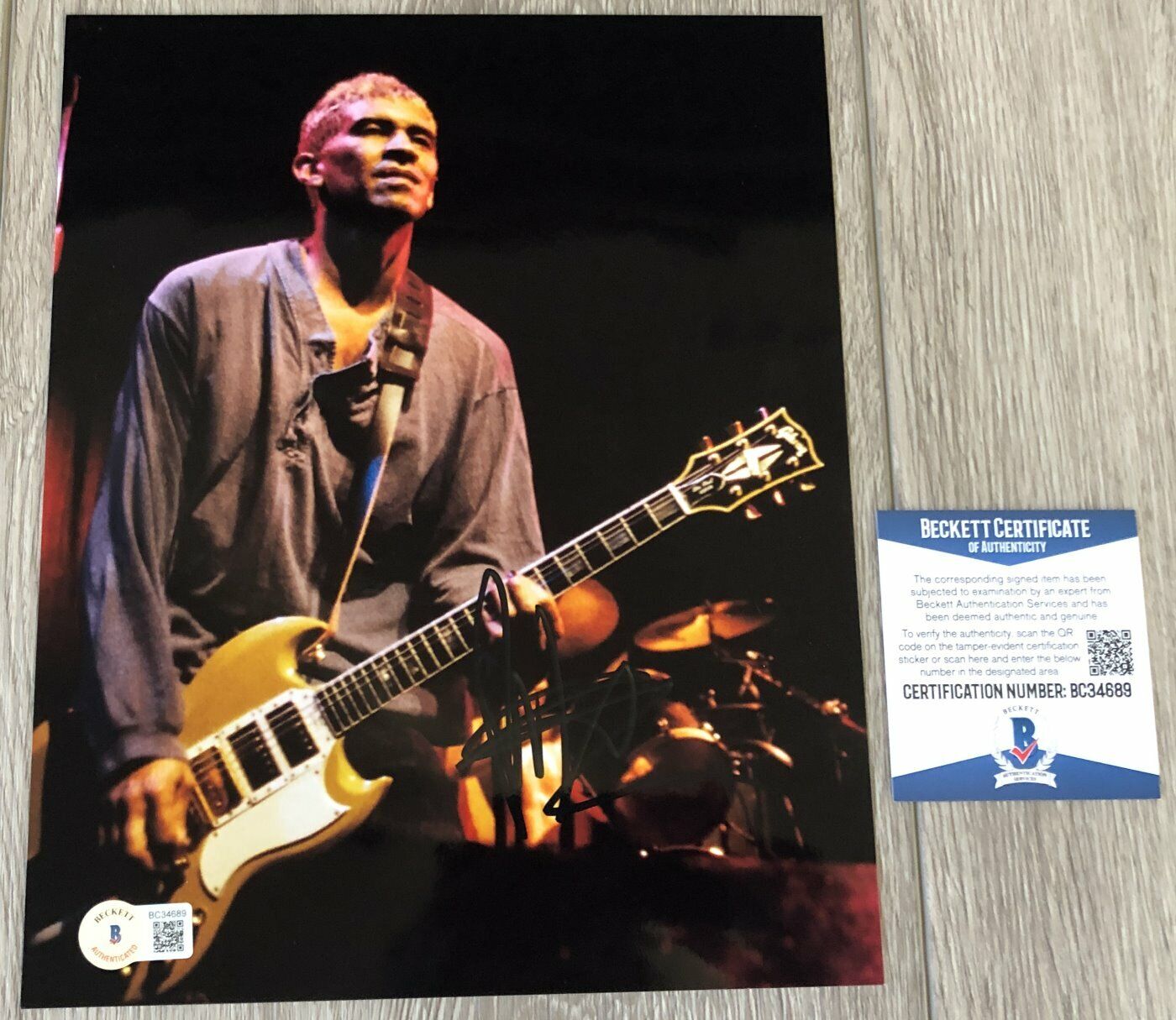 PAT SMEAR SIGNED FOO FIGHTERS NIRVANA 8x10 Photo Poster painting E w/PROOF BECKETT BAS COA