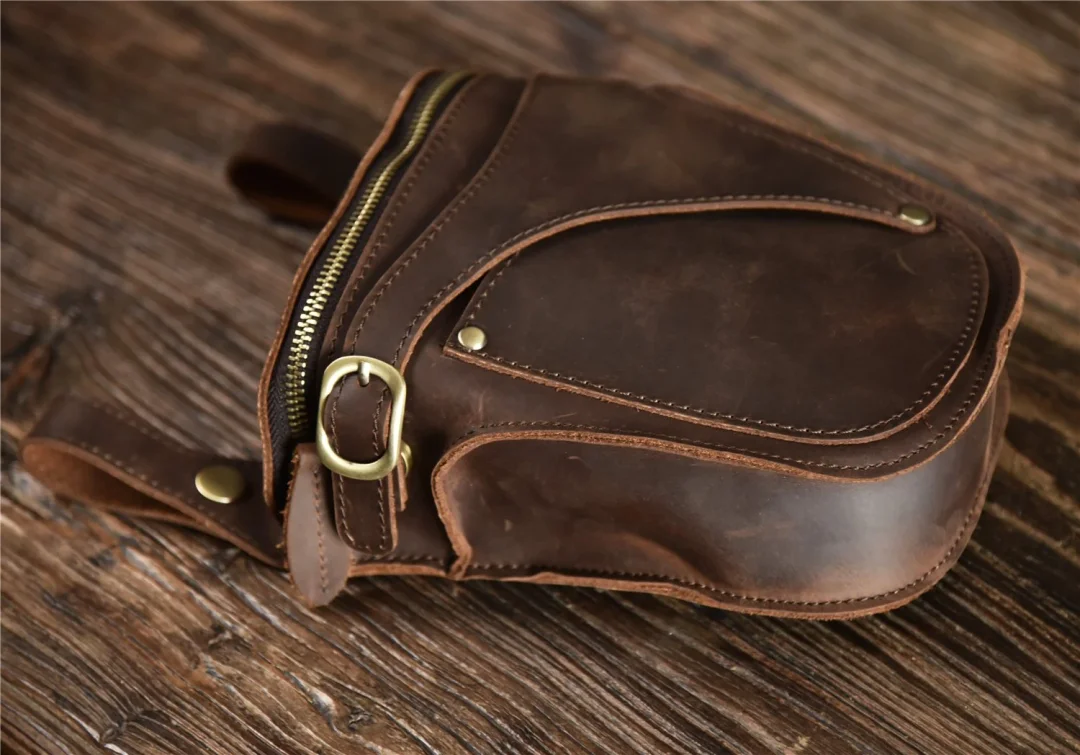 Fanny Pack for Men, Genuine Leather Outdoor Locomotive Waist Bag Shoulder Bag