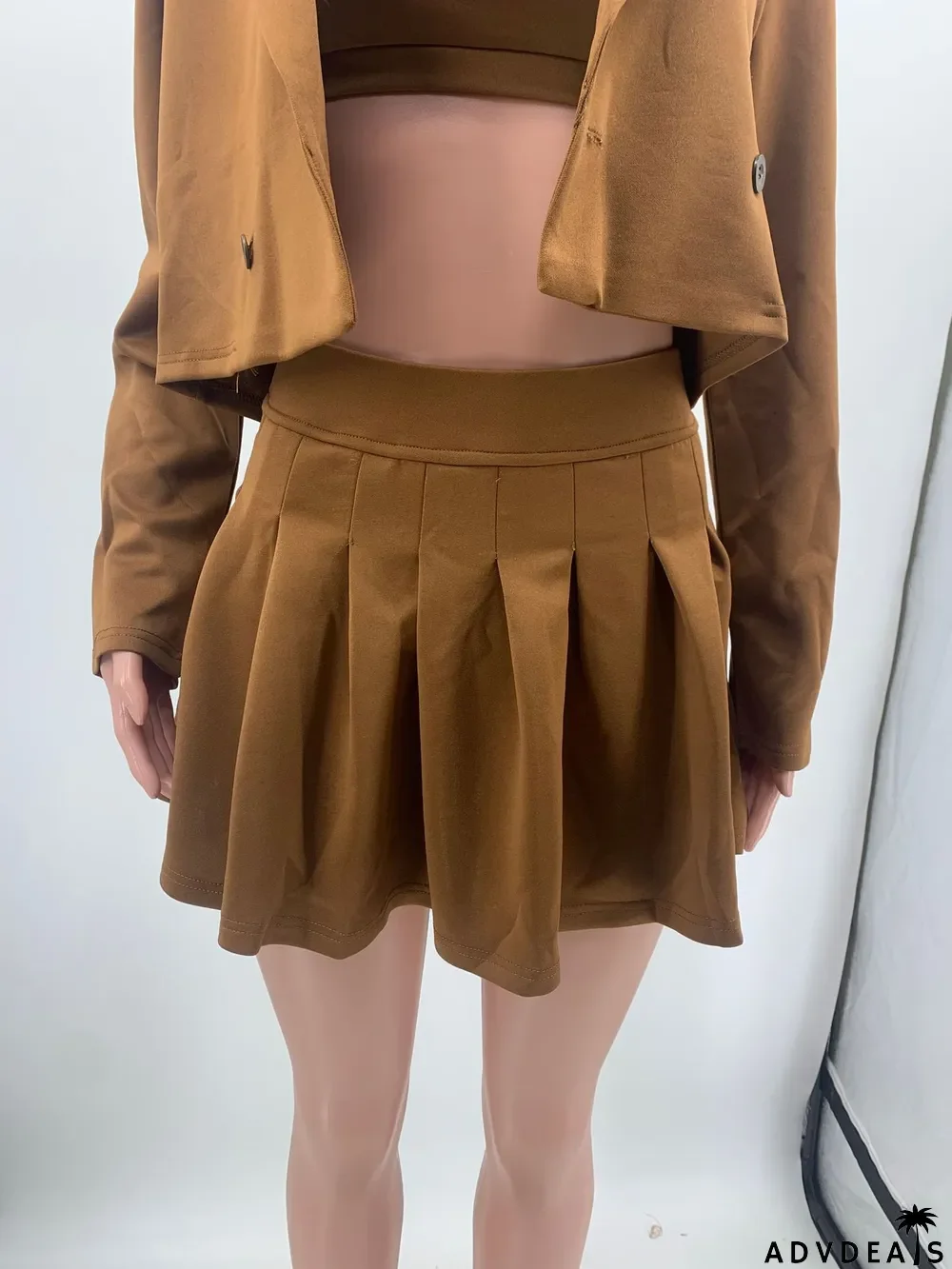 Autumn And Winter Casual Blazer Short Undershirt Pleated Skirt Solid Color Suit