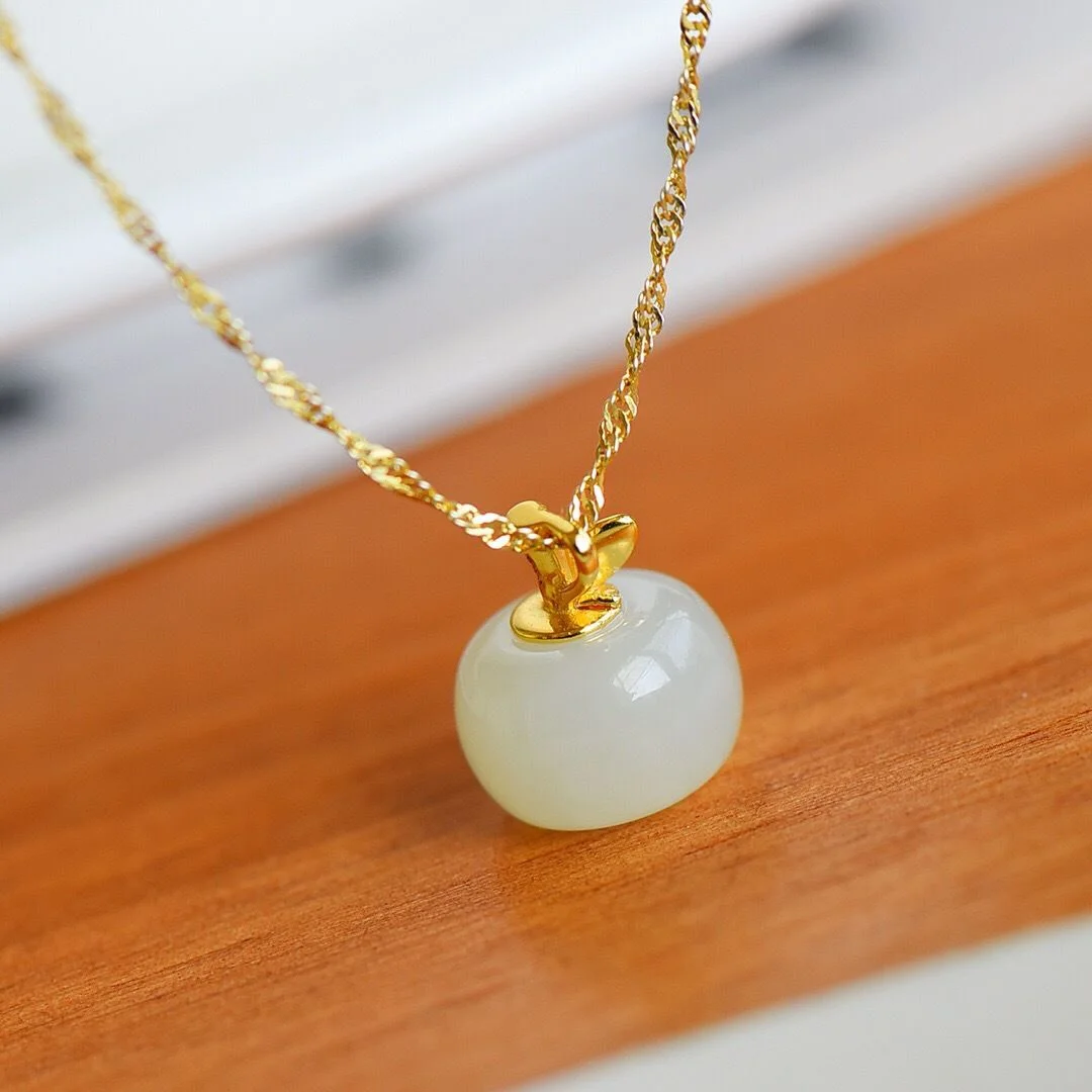 18K Gold Inlaid Natural Hetian Jade Sheep Fat White Jade Mini Apple Pendant Necklace for Women - Elegant Grade A Clavicle Chain