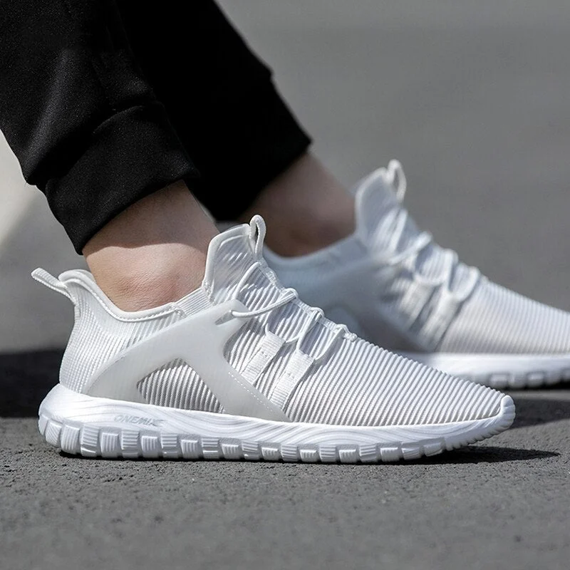 ONEMIX hot sale Men Sneakers Light Weight Breathable Lace-up Training Jogging Shoes Adult Male Outdoor Casual Shoes