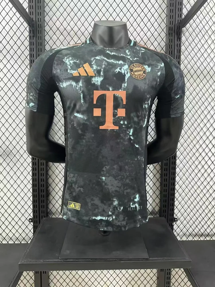 2024-25 Bayern Away Shirt - Player Edition